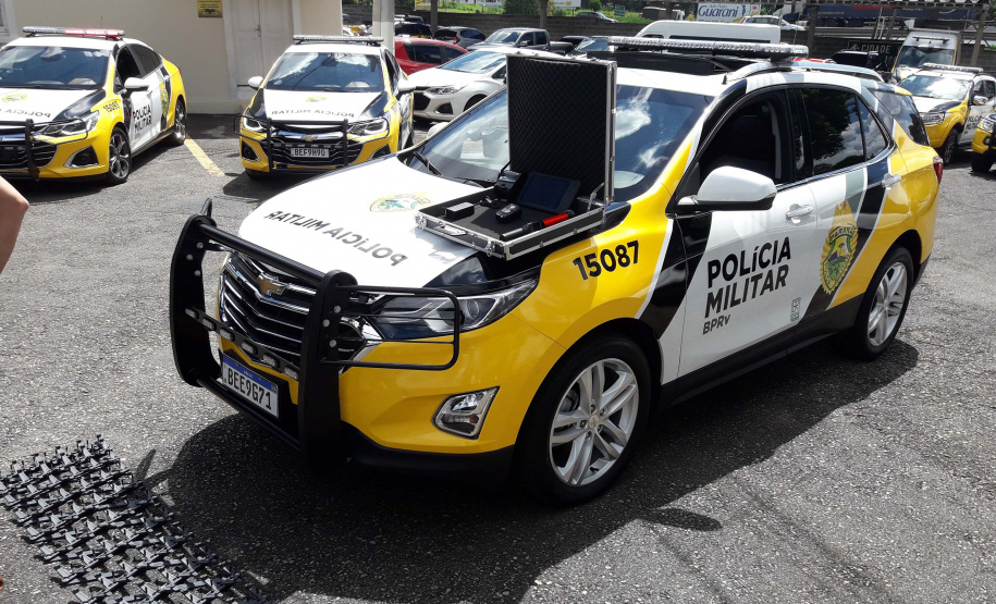 O Departamento de Estradas de Rodagem do Paraná (DER/PR), entregou cinco novas viaturas à Polícia Rodoviária Estadual. A entrega foi terça-feira (27), durante cerimônia que comemorou os 56 anos de atividades do batalhão. Foto:DER