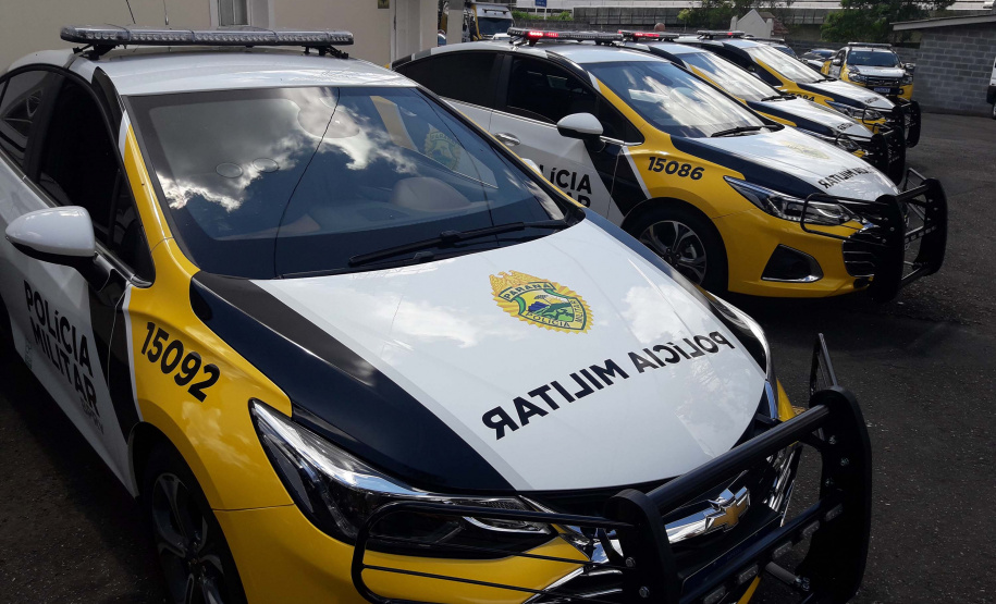 O Departamento de Estradas de Rodagem do Paraná (DER/PR), entregou cinco novas viaturas à Polícia Rodoviária Estadual. A entrega foi terça-feira (27), durante cerimônia que comemorou os 56 anos de atividades do batalhão. Foto:DER