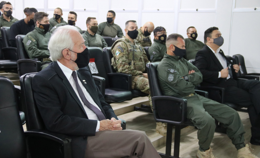 A Polícia Civil do Paraná comemora o aniversário de 30 anos do seu grupo de elite, o Tático Integrado de Grupos de Repressão Especial (Tigre). 

O aniversário foi comemorado em solenidade com a presença do vice-governador Darci Piana, do secretário da Segurança Pública do Paraná, Romulo Marinho Soares, e do delegado-geral da Polícia Civil, Silvio Jacob Rockembach. O evento foi na Escola Superior da Polícia Civil, em Curitiba. Foto:SESP