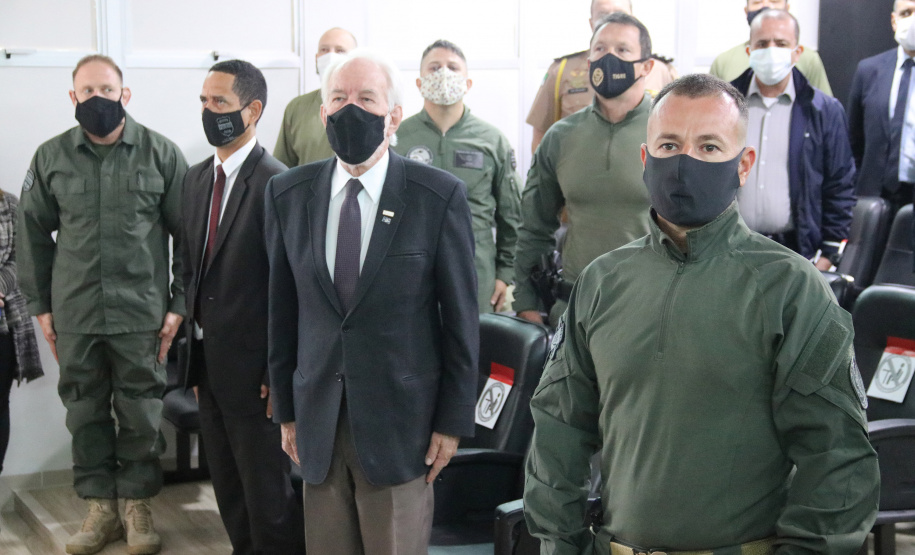 A Polícia Civil do Paraná comemora o aniversário de 30 anos do seu grupo de elite, o Tático Integrado de Grupos de Repressão Especial (Tigre). 

O aniversário foi comemorado em solenidade com a presença do vice-governador Darci Piana, do secretário da Segurança Pública do Paraná, Romulo Marinho Soares, e do delegado-geral da Polícia Civil, Silvio Jacob Rockembach. O evento foi na Escola Superior da Polícia Civil, em Curitiba. Foto:SESP