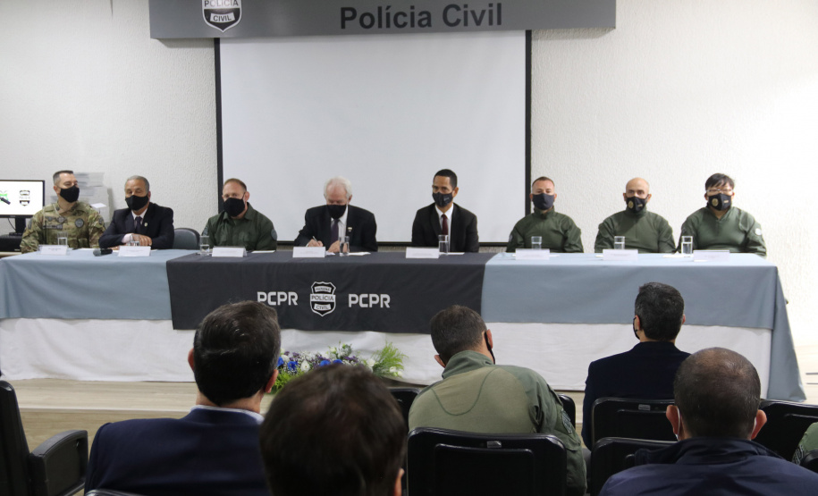 A Polícia Civil do Paraná comemora o aniversário de 30 anos do seu grupo de elite, o Tático Integrado de Grupos de Repressão Especial (Tigre). 

O aniversário foi comemorado em solenidade com a presença do vice-governador Darci Piana, do secretário da Segurança Pública do Paraná, Romulo Marinho Soares, e do delegado-geral da Polícia Civil, Silvio Jacob Rockembach. O evento foi na Escola Superior da Polícia Civil, em Curitiba. Foto:SESP