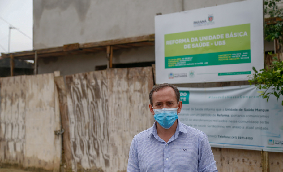 Secretário municipal da Saúde, Valdir Lourenço.