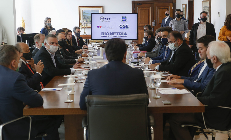 Em parceria com o Estado, cartórios paranaenses terão sistema de biometria