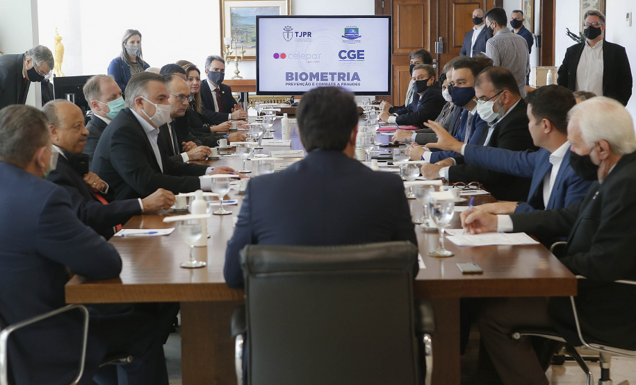 Em parceria com o Estado, cartórios paranaenses terão sistema de biometria