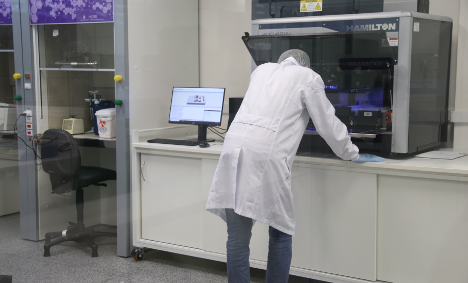 Equipamento amplia a capacidade prática de exames de DNA do Laboratório de Genética Molecular Forense e foi doado pela Secretaria Nacional da Segurança Pública do Ministério da Justiça.
Foto: SESP PR