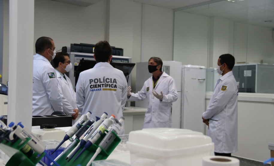 Equipamento amplia a capacidade prática de exames de DNA do Laboratório de Genética Molecular Forense e foi doado pela Secretaria Nacional da Segurança Pública do Ministério da Justiça.
Foto: SESP PR