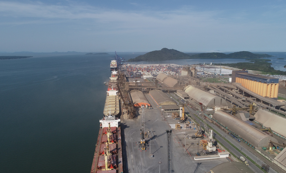 Investimentos públicos e privados ampliam capacidade do Porto de Paranaguá. Foto: Adrubas Leandro/Portos do Paraná