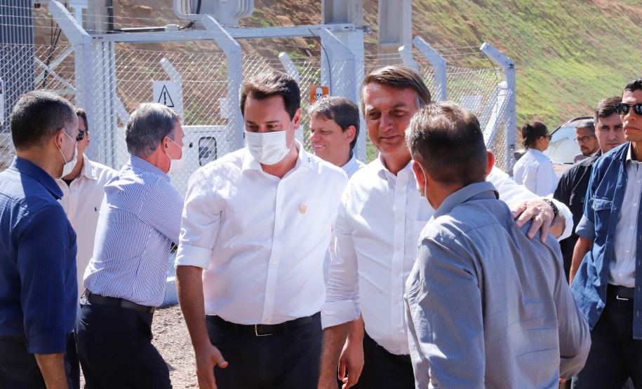 O governador Carlos Massa Ratinho Junior participou nesta sexta-feira (06), ao lado presidente da República Jair Bolsonaro, da inauguração da Pequena Central Hidrelétrica (PCH) Bedim, em Renascença, no Sudoeste do Paraná.