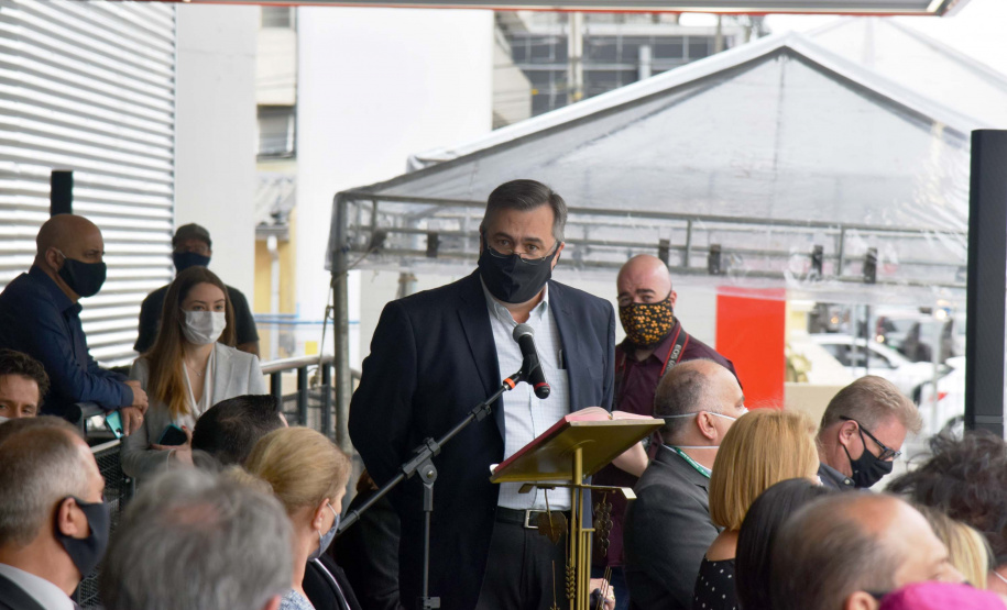 Sesa participa da reinauguração do Pronto Atendimento da Santa Casa de Curitiba. Foto: Américo Antonio/SESA