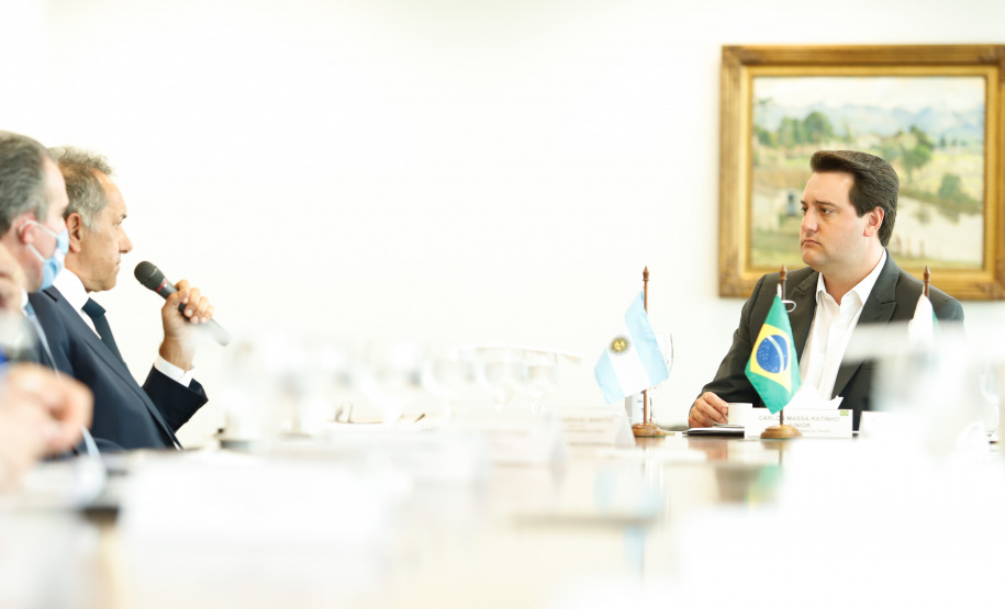 Governador apresenta corredor bioceânico a embaixador da Argentina
Foto: Rodrigo Felix Leal