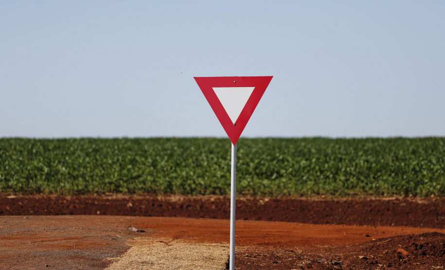 Palotina - 28-10-2020 - Alto Santana - Palotina - 28-10-2020 - Pavimentacão em Pedra Poliédrica na KD-131 em Palotina -Foto : Jonathan Campos / AEN-Foto : Jonathan Campos / AEN