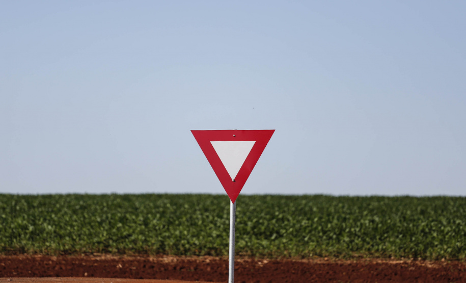 Palotina - 28-10-2020 - Alto Santana - Palotina - 28-10-2020 - Pavimentacão em Pedra Poliédrica na KD-131 em Palotina -Foto : Jonathan Campos / AEN-Foto : Jonathan Campos / AEN