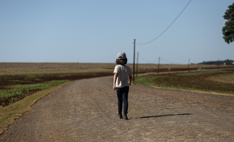 Palotina - 28-10-2020 - Pavimentacão em Pedra Poliédrica na KD-306 em Palotina -Foto : Jonathan Campos / AEN
