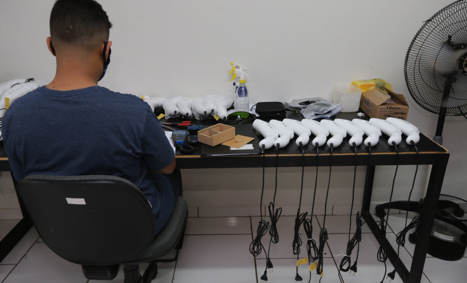 FEITO NO PARANA  -  Ponce Equipamentos, empresa que desenvolve equipamentos para a área da saúde na cidade de Campo Mourao. 08/10/2020 - Foto: Geraldo Bubniak/AEN