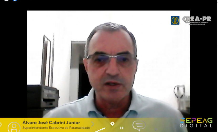 O planejamento dos municípios a longo prazo, de forma sustentável e voltado a cidades acessíveis para todos, foi citado pelo superintendente executivo do Paranacidade, Álvaro Cabrini. Ele participou do painel on-line “A Modernização Contínua do Estado Através da Engenharia”, realizado pelo CREA-PR.
Foto: SEDU