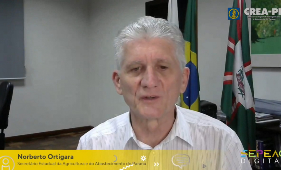 O planejamento dos municípios a longo prazo, de forma sustentável e voltado a cidades acessíveis para todos, foi citado pelo superintendente executivo do Paranacidade, Álvaro Cabrini. Ele participou do painel on-line “A Modernização Contínua do Estado Através da Engenharia”, realizado pelo CREA-PR.
Foto: SEDU