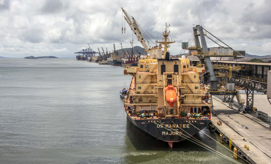Portos do Paraná alcançam índices altos de ocupação e produtividade.
