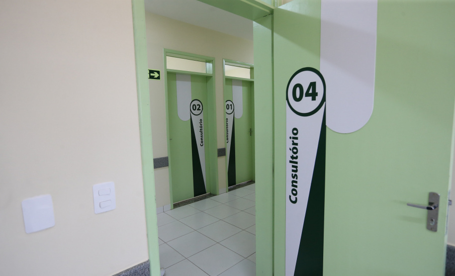 UBS Campos Verdes Londrina A obra de reforma da Unidade Básica de Saúde (UBS) do Campos Verdes em Londrina. Na foto, Secretário municipal de saúde, Felippe Machado14/10/2020 - Foto: Geraldo Bubniak/AEN