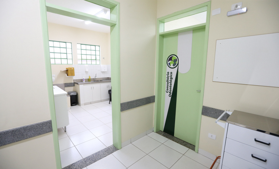 UBS Campos Verdes Londrina A obra de reforma da Unidade Básica de Saúde (UBS) do Campos Verdes em Londrina. Na foto, Secretário municipal de saúde, Felippe Machado14/10/2020 - Foto: Geraldo Bubniak/AEN