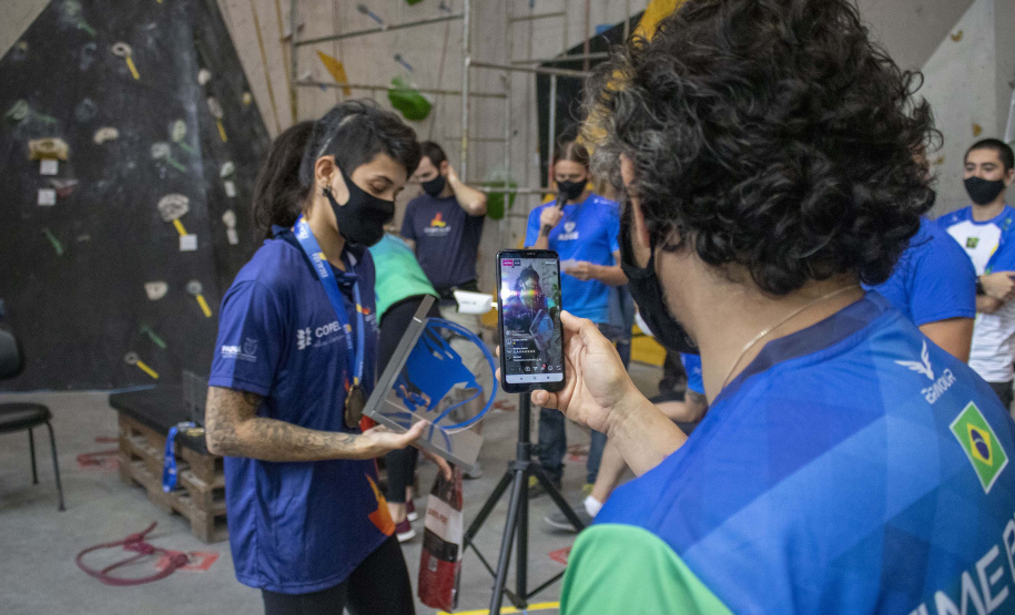 Paranaense se destaca no Campeonato Brasileiro de Escalada. Foto: Paraná Esporte