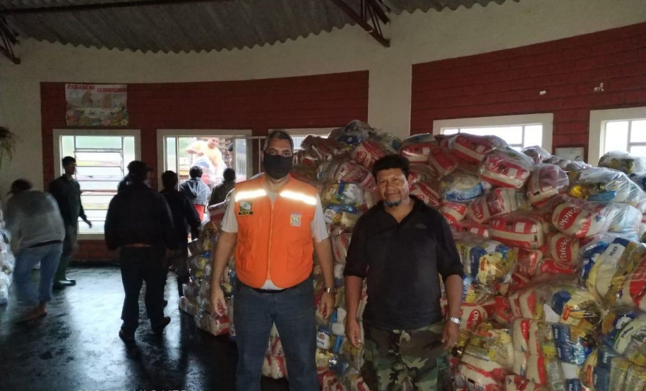 Defesa Civil leva mais de 5 mil cestas básicas e kits de higiene a comunidades indígenas. Foto: Defesa CivilDefesa Civil leva mais de 5 mil cestas básicas e kits de higiene a comunidades indígenas. Foto: Defesa Civil