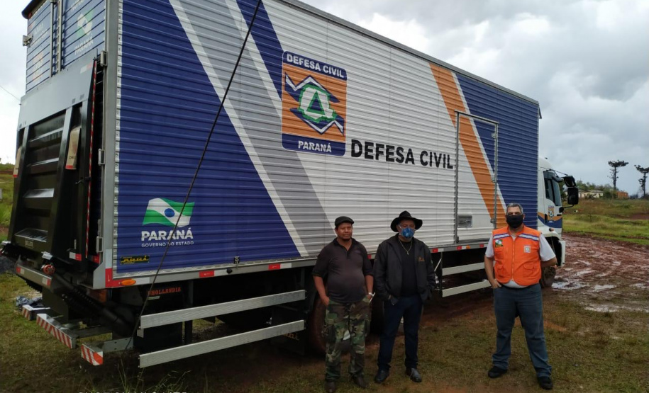 Defesa Civil leva mais de 5 mil cestas básicas e kits de higiene a comunidades indígenas. Foto: Defesa Civil