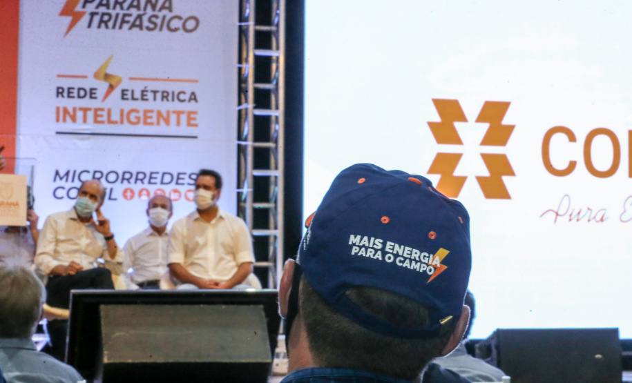 Copel Palotina O governador Carlos Massa Ratinho Junior e o presidente da Copel, Daniel Pimentel Slaviero, apresentam nesta quarta-feira (18), em Palotina, no Oeste do Estado, uma chamada pública para a contratação de energia proveniente de autogeradores, na CVale em Palotina.Palotina, 18/11/2020 - Foto: Geraldo Bubniak/AEN