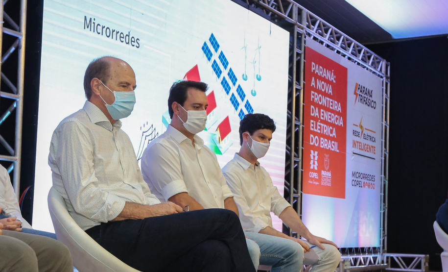 Copel Palotina O governador Carlos Massa Ratinho Junior e o presidente da Copel, Daniel Pimentel Slaviero, apresentam nesta quarta-feira (18), em Palotina, no Oeste do Estado, uma chamada pública para a contratação de energia proveniente de autogeradores, na CVale em Palotina.Palotina, 18/11/2020 - Foto: Geraldo Bubniak/AEN