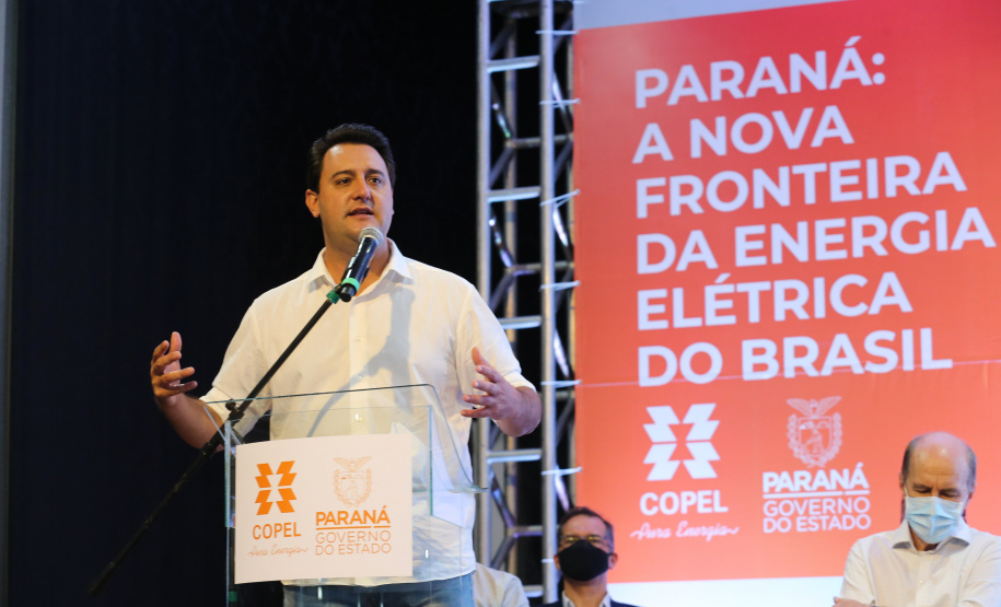 Copel Palotina O governador Carlos Massa Ratinho Junior e o presidente da Copel, Daniel Pimentel Slaviero, apresentam nesta quarta-feira (18), em Palotina, no Oeste do Estado, uma chamada pública para a contratação de energia proveniente de autogeradores, na CVale em Palotina.Palotina, 18/11/2020 - Foto: Geraldo Bubniak/AEN