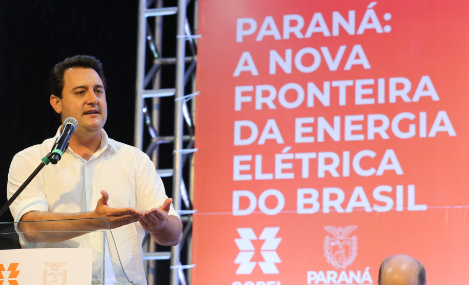 Copel Palotina O governador Carlos Massa Ratinho Junior e o presidente da Copel, Daniel Pimentel Slaviero, apresentam nesta quarta-feira (18), em Palotina, no Oeste do Estado, uma chamada pública para a contratação de energia proveniente de autogeradores, na CVale em Palotina.Palotina, 18/11/2020 - Foto: Geraldo Bubniak/AEN