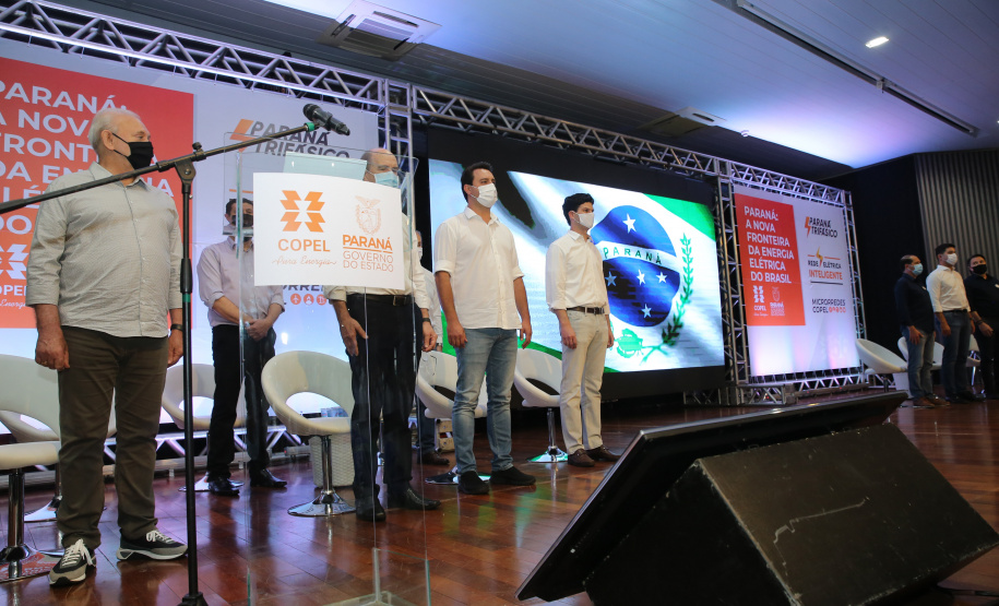 Copel Palotina O governador Carlos Massa Ratinho Junior e o presidente da Copel, Daniel Pimentel Slaviero, apresentam nesta quarta-feira (18), em Palotina, no Oeste do Estado, uma chamada pública para a contratação de energia proveniente de autogeradores, na CVale em Palotina.Palotina, 18/11/2020 - Foto: Geraldo Bubniak/AEN