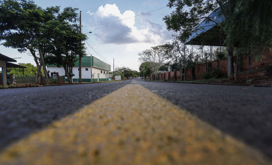BRAGANEY - 23-10-2020 - Obras de Pavimentação asfáltica e calçada na cidade de Braganey - Foto : Jonathan Campos / AEN