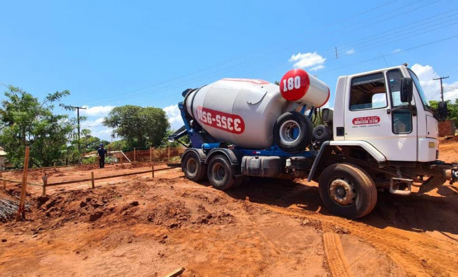 Avançam as obras de moradias populares em Itaguajé e Flórida. Foto: Cohapar