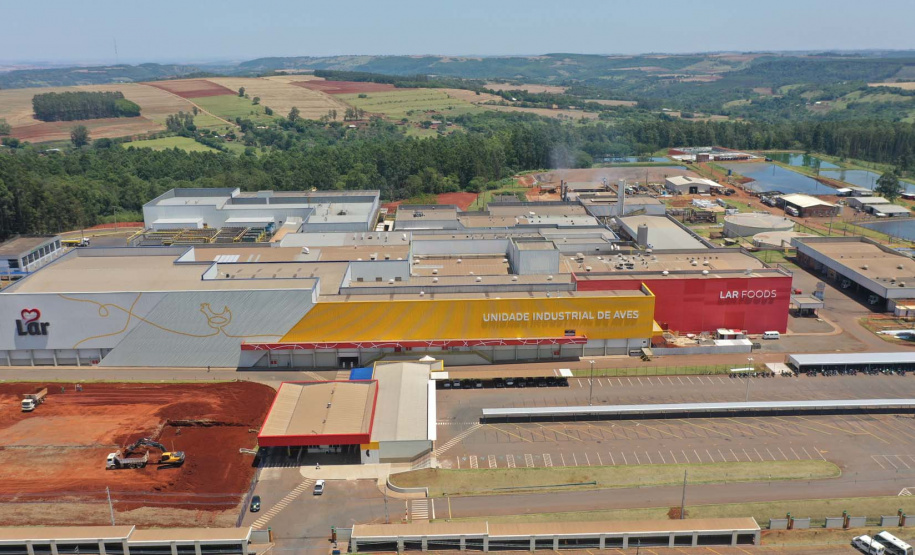 Matelândia- 22-10-2020 - Abatedouro de aves da cooperativa lar em Matelândia - Foto :Alessandro Vieira / AEN