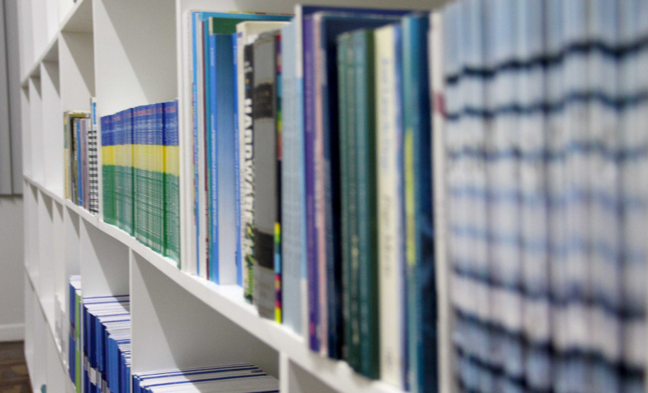 A Escola de Formação e Aperfeiçoamento Penitenciário (Espen) teve sua primeira sede própria inaugurada nesta quinta-feira (19), em Curitiba. O prédio, de três pavimentos, possui 2 mil metros quadrados e está localizado na região central da capital. Além de espaços para formação do servidor, o local abriga também o Museu Penitenciário. Foto: SESP