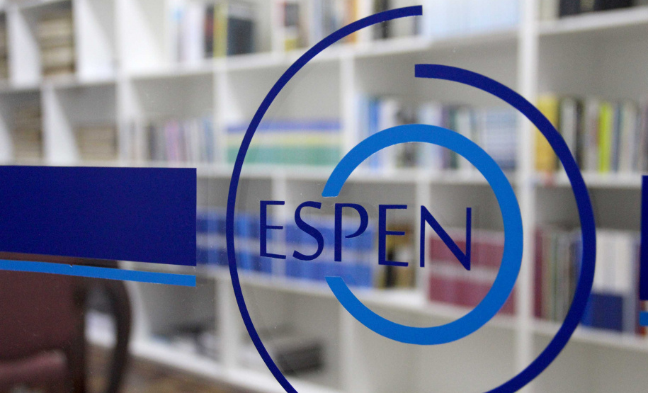 A Escola de Formação e Aperfeiçoamento Penitenciário (Espen) teve sua primeira sede própria inaugurada nesta quinta-feira (19), em Curitiba. O prédio, de três pavimentos, possui 2 mil metros quadrados e está localizado na região central da capital. Além de espaços para formação do servidor, o local abriga também o Museu Penitenciário. Foto: SESP