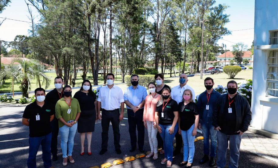 O governador Carlos Massa Ratinho Junior e o secretário de Estado da Saúde, Beto Preto, visitaram nesta quarta-feira (25) o Hospital de Dermatologia Sanitária do Paraná (HDSPR), em Piraquara.