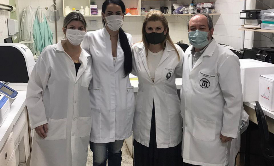 UEL integra equipe que produz enxaguante bucal para eliminar 96% do SARS-COV-2. Foto:UEL