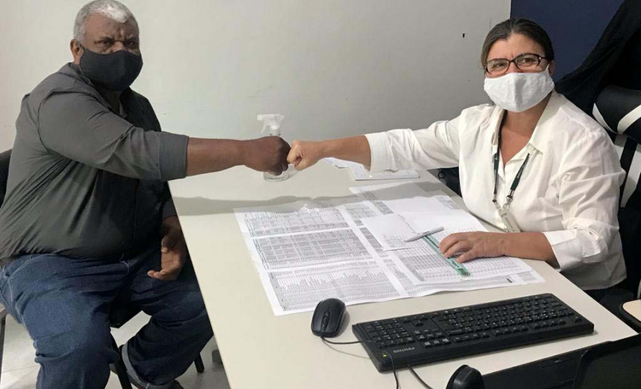 A Cohapar concluiu nesta quinta-feira (3), em Londrina, o primeiro mutirão de audiências de conciliação para renegociação de dívidas imobiliárias, feito em parceria com o Tribunal de Justiça do Paraná (TJPR). A iniciativa conjunta entre os poderes executivo e judiciário estaduais é fruto de um acordo firmado em setembro deste ano e deverá beneficiar milhares de famílias que possuem dívidas de financiamentos com a companhia. (Foto: Ivone Luchini / Cohapar)