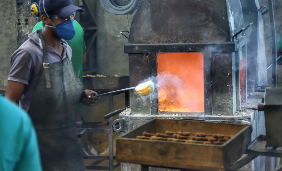 Fabricação de metais sanitários gera emprego e renda para Loanda e região. Foto: José Fernando Ogura/AEN