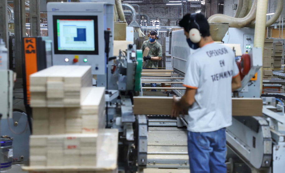 Paraná tem o maior crescimento industrial do País em outubro. Foto: José Fernando Ogura/AEN