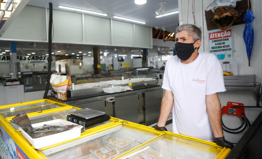 Moradores destacam importância da revitalização da Orla de Matinhos. Paulo Cesar da Silva.