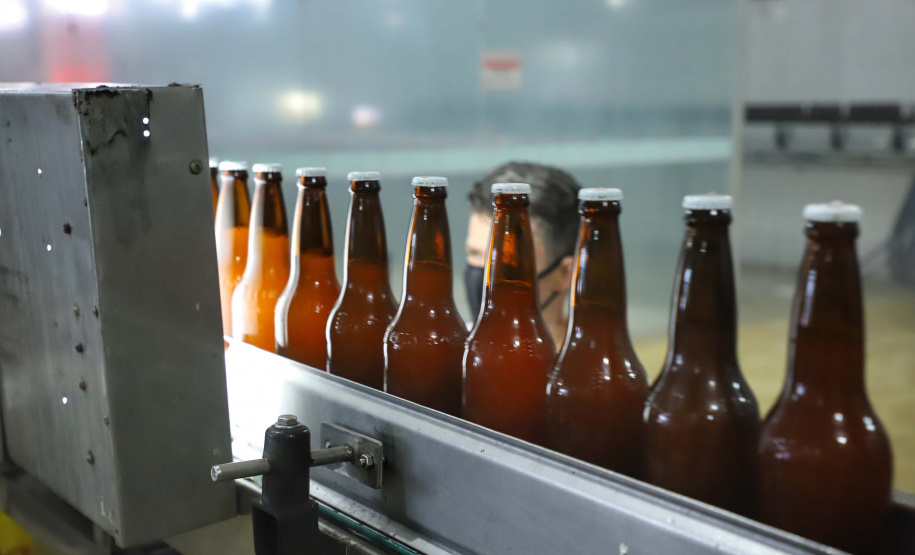 Há cerca de cinco anos a Garoto entrou no mercado de sucos naturais e tem visto os negócios prosperarem. Hoje, o suco Viva Feliz é encontrado nas gôndolas de todo o Sul, Sudeste e parte do Centro-Oeste do Brasil.