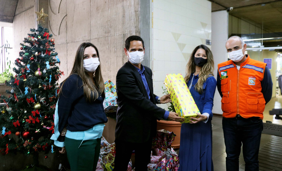 Mais de 1,5 mil brinquedos arrecadados pela Segurança Pública são entregues ao projeto Natal Voluntário. Foto:SESP