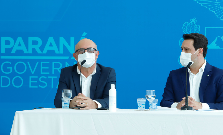 Paraná vai começar em 18 de fevereiro em formato híbrido. 
A confirmação do calendário escolar foi feita pelo governador Carlos Massa Ratinho Junior durante entrevista coletiva, nesta terça-feira (15), no Palácio Iguaçu.