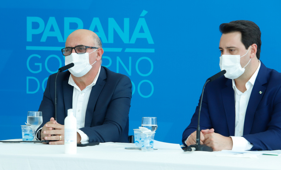 Paraná vai começar em 18 de fevereiro em formato híbrido. 
A confirmação do calendário escolar foi feita pelo governador Carlos Massa Ratinho Junior durante entrevista coletiva, nesta terça-feira (15), no Palácio Iguaçu.