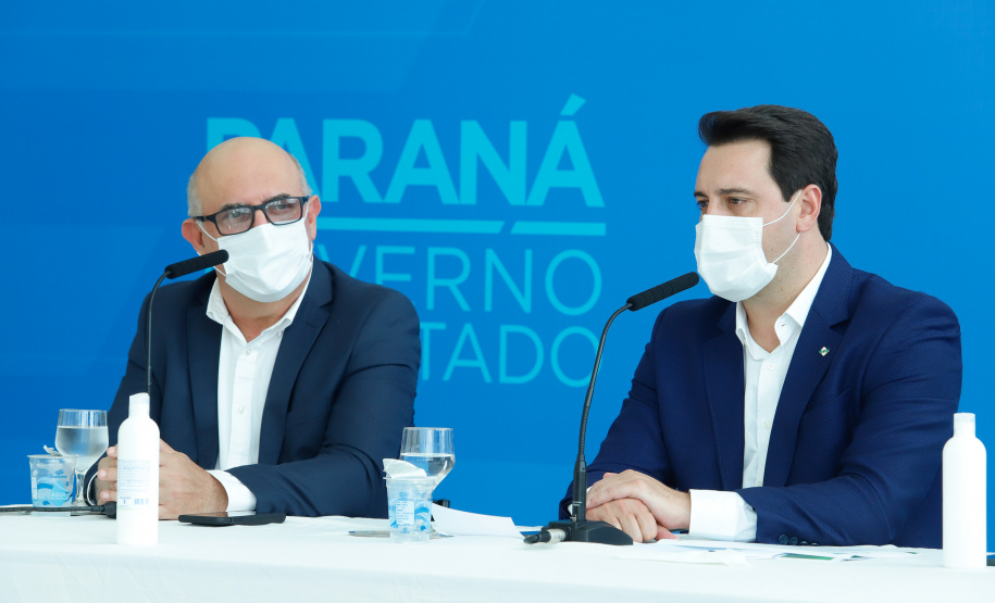 Paraná vai começar em 18 de fevereiro em formato híbrido. 
A confirmação do calendário escolar foi feita pelo governador Carlos Massa Ratinho Junior durante entrevista coletiva, nesta terça-feira (15), no Palácio Iguaçu.