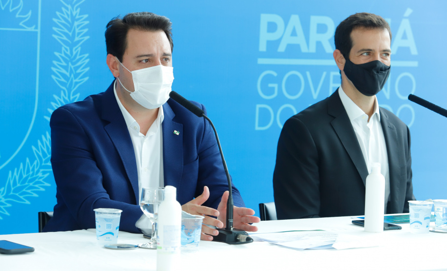 Paraná vai começar em 18 de fevereiro em formato híbrido. 
A confirmação do calendário escolar foi feita pelo governador Carlos Massa Ratinho Junior durante entrevista coletiva, nesta terça-feira (15), no Palácio Iguaçu.