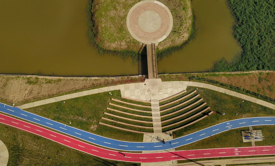 Parques embelezam, protegem o meio ambiente e garantem melhor qualidade de vida a todos.