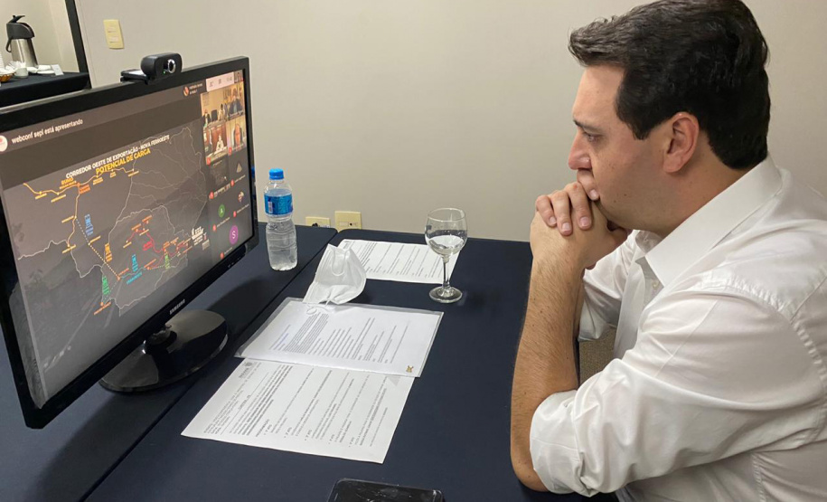 O Governador Carlos Massa Ratinho Junior apresentou, na manhã desta quarta-feira (16), a evolução nos estudos da nova infraestrutura ferroviária do Estado, a Nova Ferroeste (Estrada de Ferro Paraná Oeste S/A), também conhecida como Corredor Oeste de Exportação
